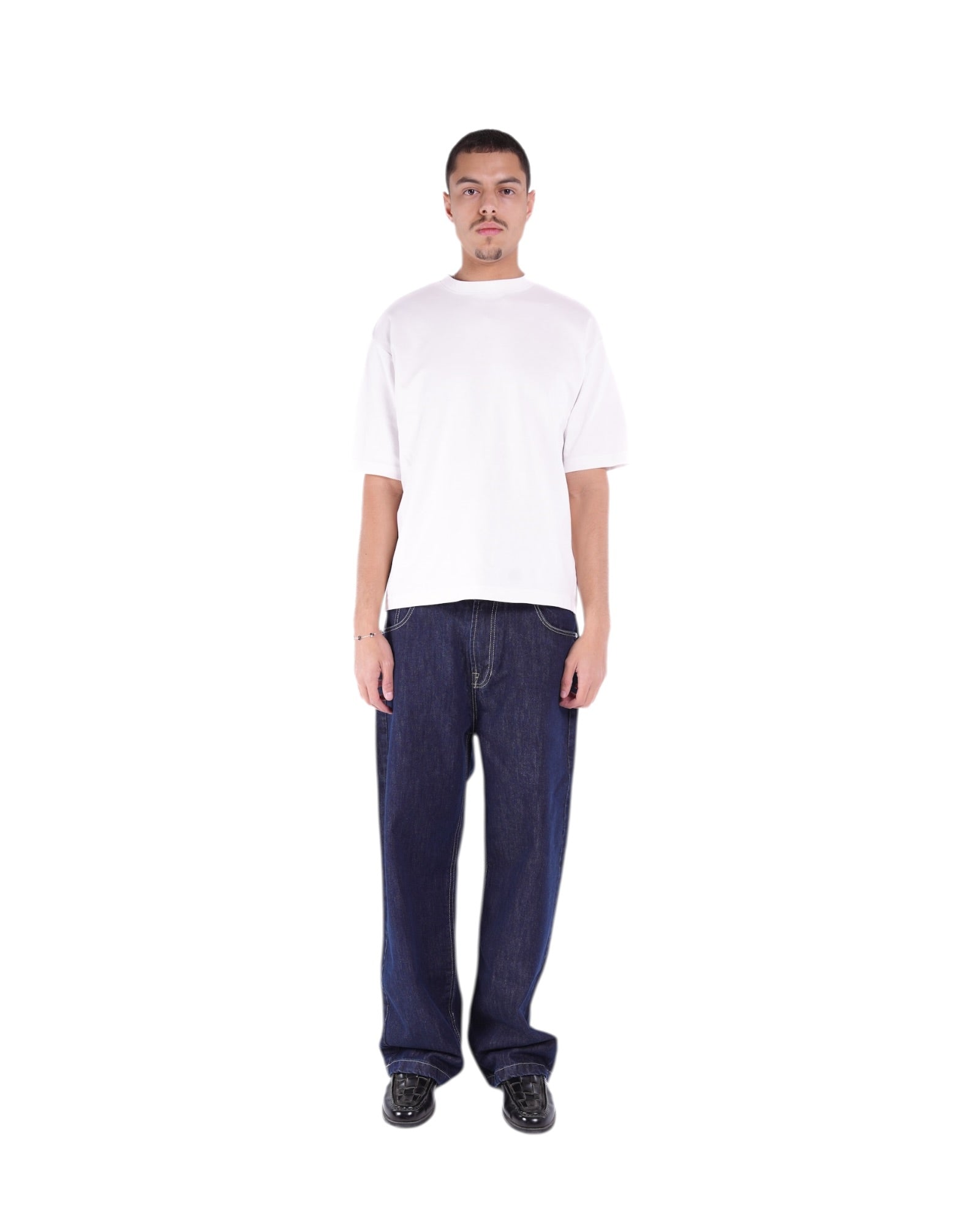 BAGGY-FIT RAW JEANS