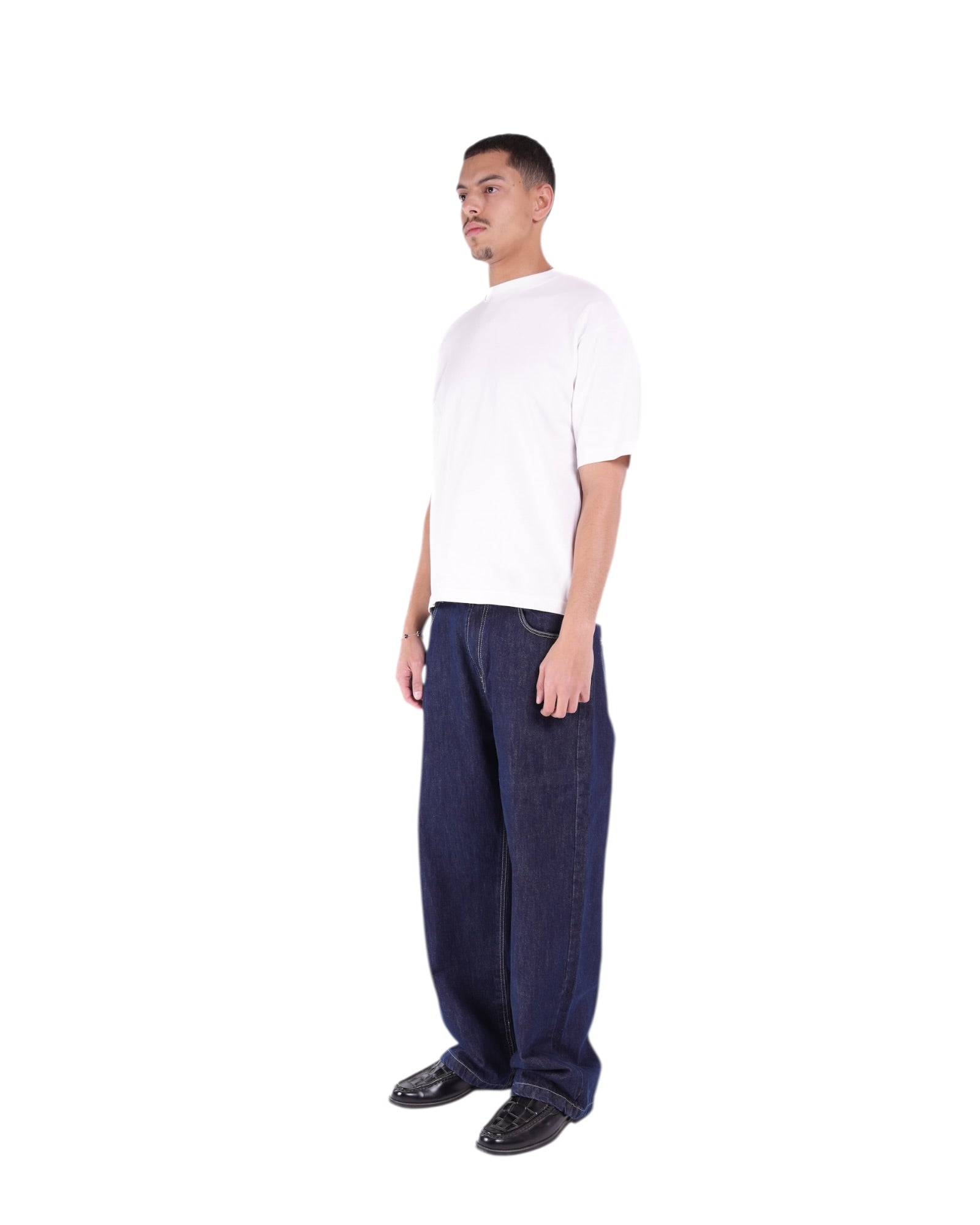 BAGGY-FIT RAW JEANS